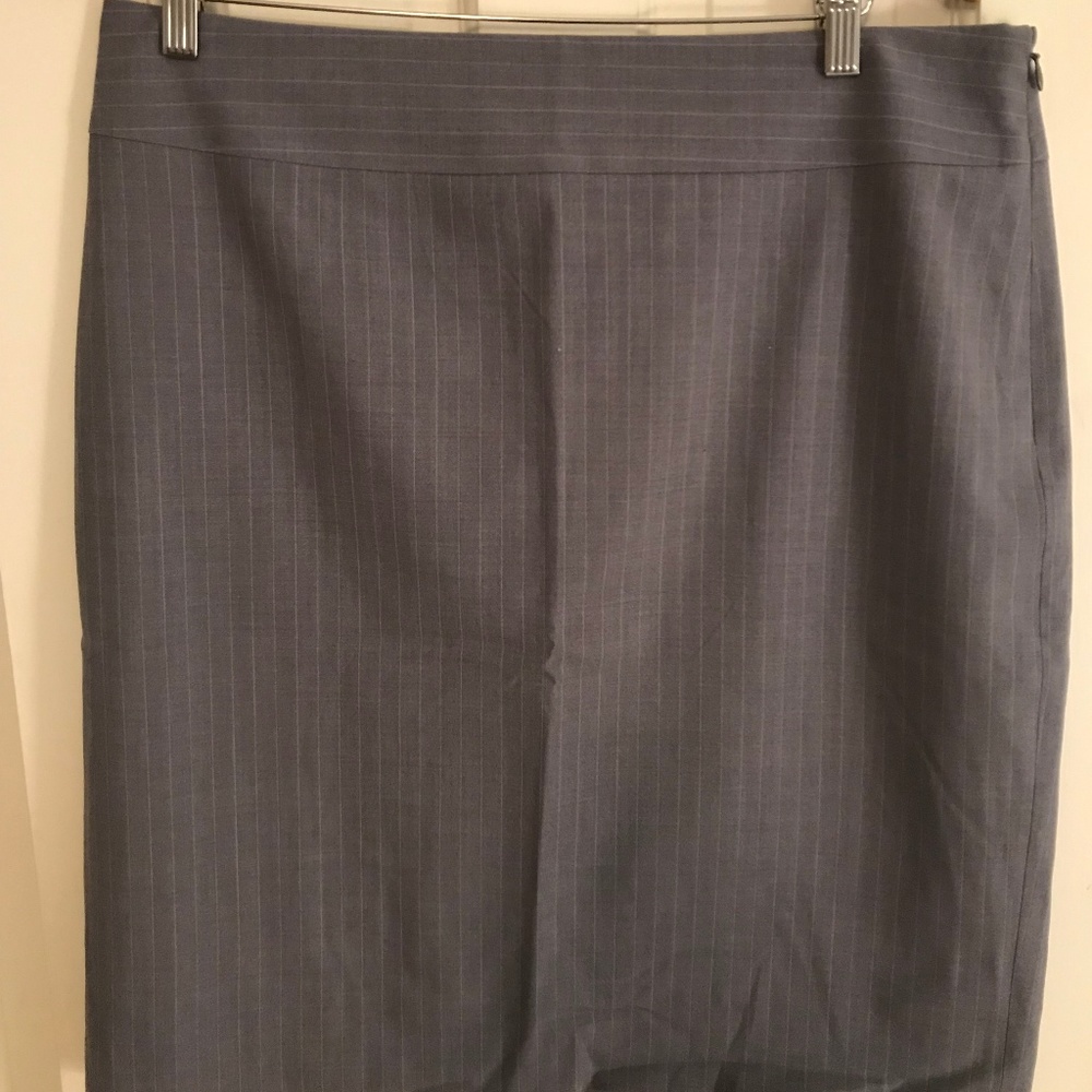 Banana Republic Gray Pinstripe Skirt